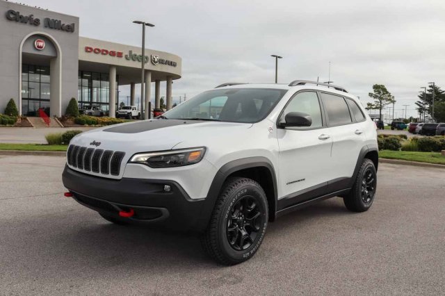 New 2020 Jeep Cherokee Trailhawk Elite 4x4